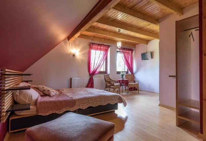 Aamiaismajoitus (B&B) Villa Bezycer