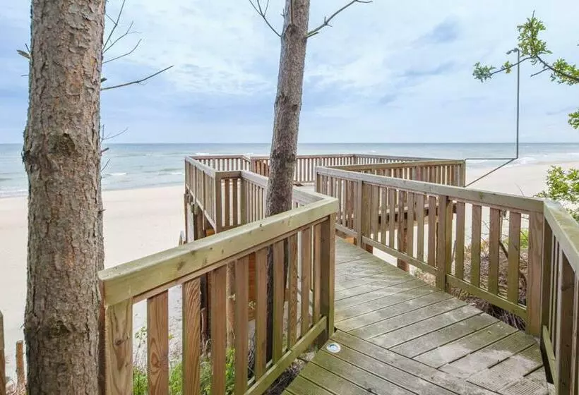 Aamiaismajoitus (B&B) Villa Dune