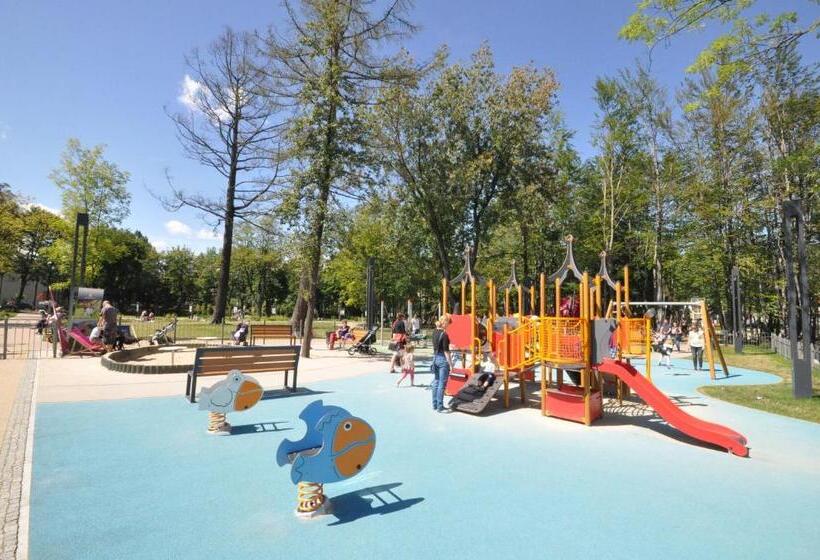 Bed and Breakfast Willa Kmicic