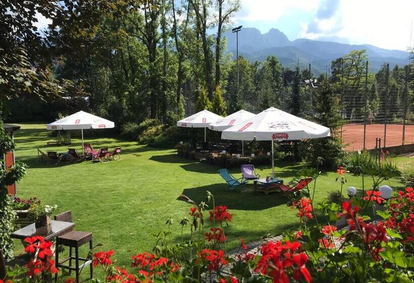 Bed and Breakfast Willa Kmicic