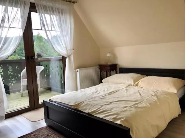 Aamiaismajoitus (B&B) Willa Na Wzgórzu Wandy