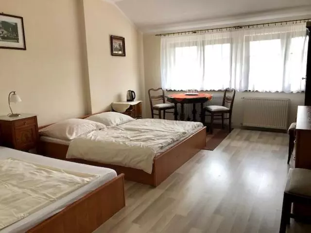 Aamiaismajoitus (B&B) Willa Na Wzgórzu Wandy