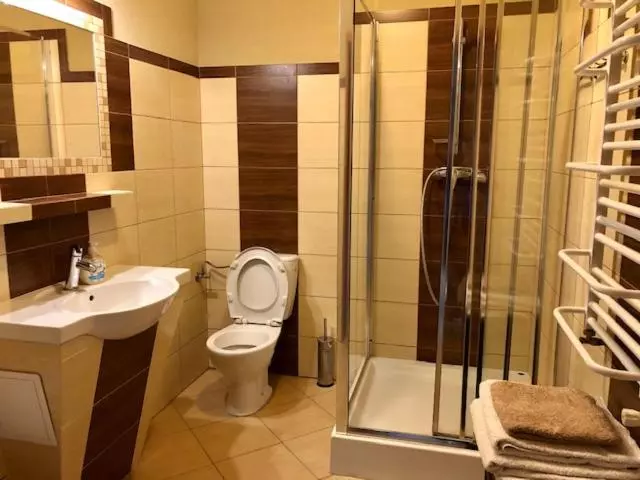 Aamiaismajoitus (B&B) Willa Na Wzgórzu Wandy