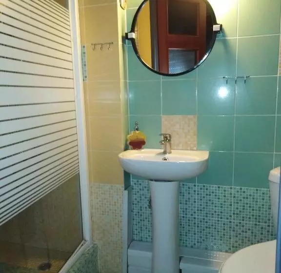 Aamiaismajoitus (B&B) Zajazd Pod Różą