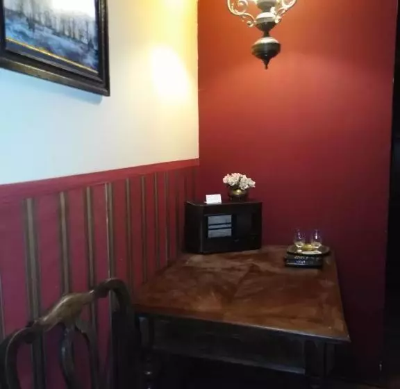 Aamiaismajoitus (B&B) Zajazd Pod Różą