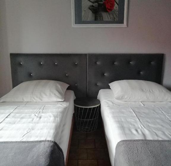 צימר Zajazd Pod Różą