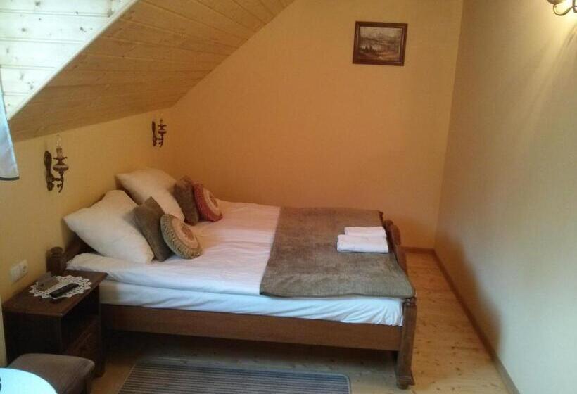 Bed and Breakfast Zbójna Debra