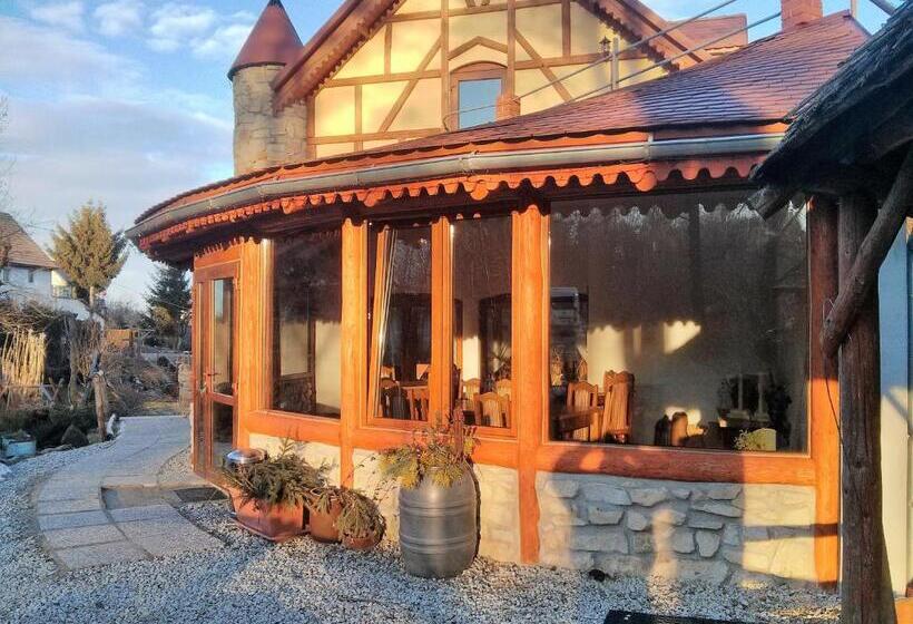 Bed and Breakfast Zbójna Debra