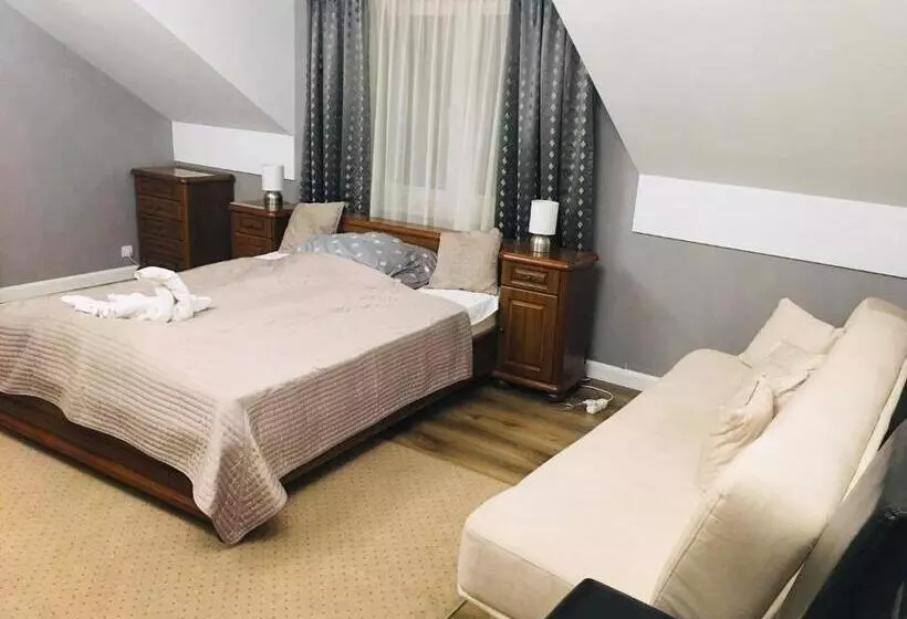 Hostel Lagoya Z Restauracją