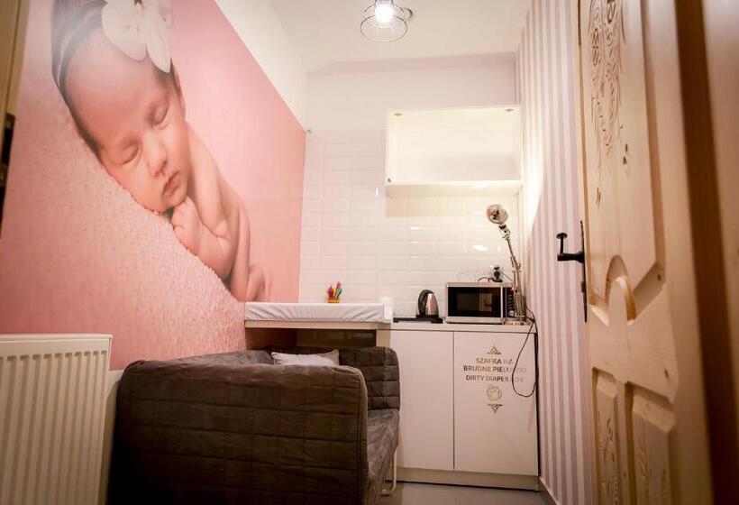 فندق Bacówka Radawa & Spa