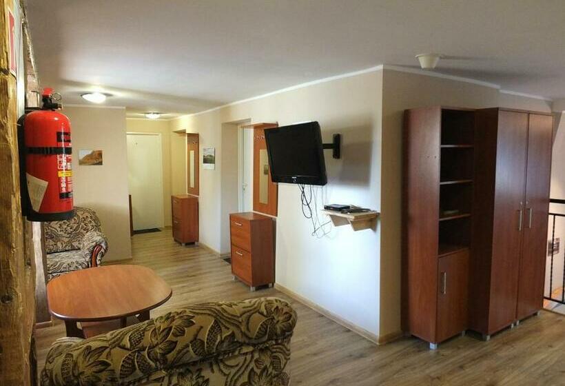 호텔 Dwór Klewiny