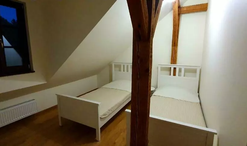 Hotelli Gospodarstwo Nad Jeziorem