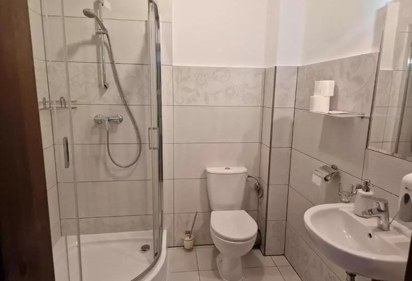 ホテル Korona Palace