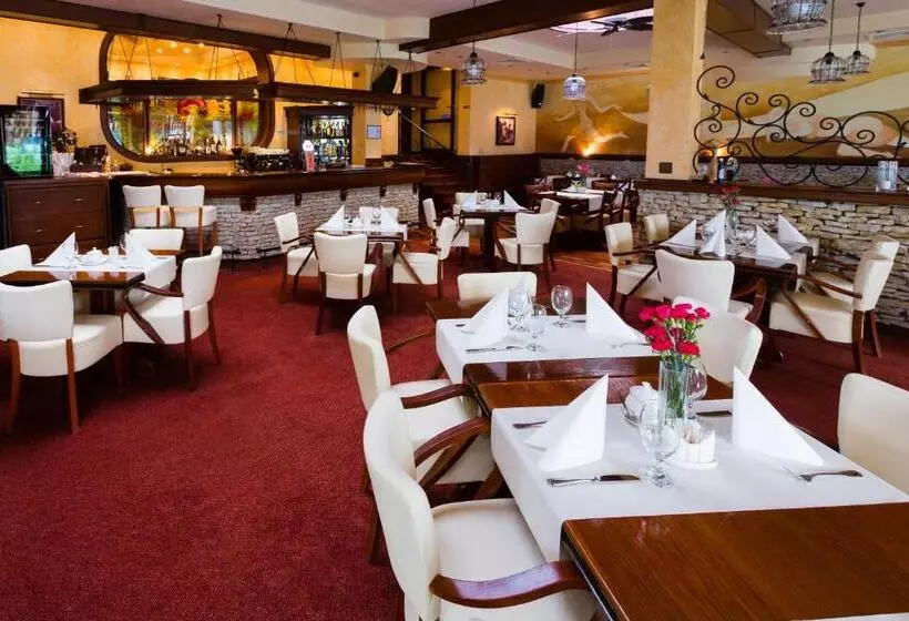 Hotelli Ognisty Ptak