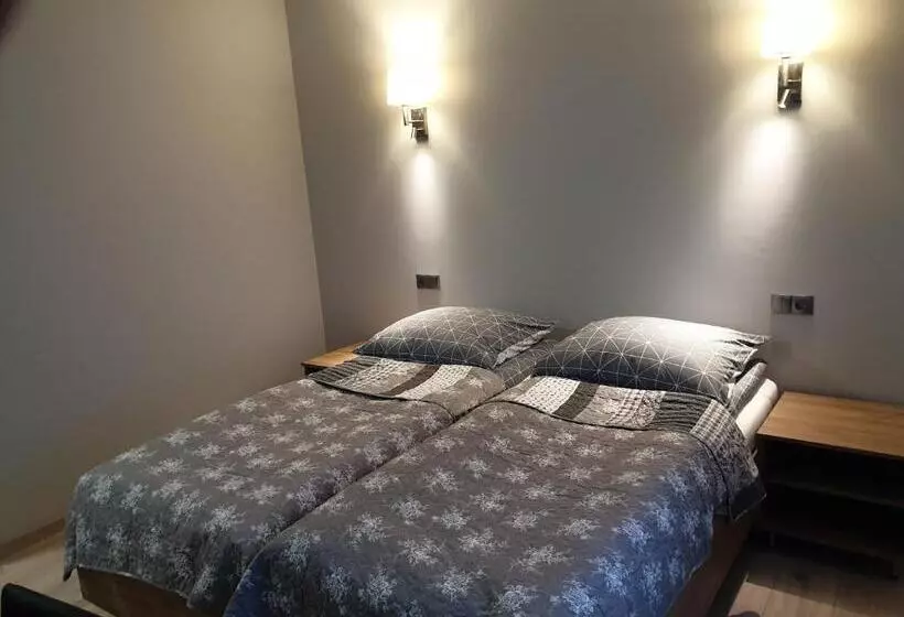 Motel Na Stacji Paliw