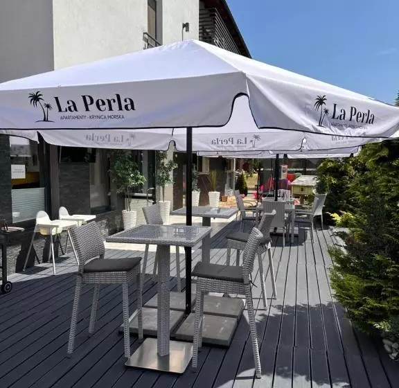 ペンション La Perla