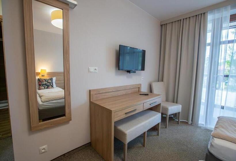 پانسیون Parkowa 3