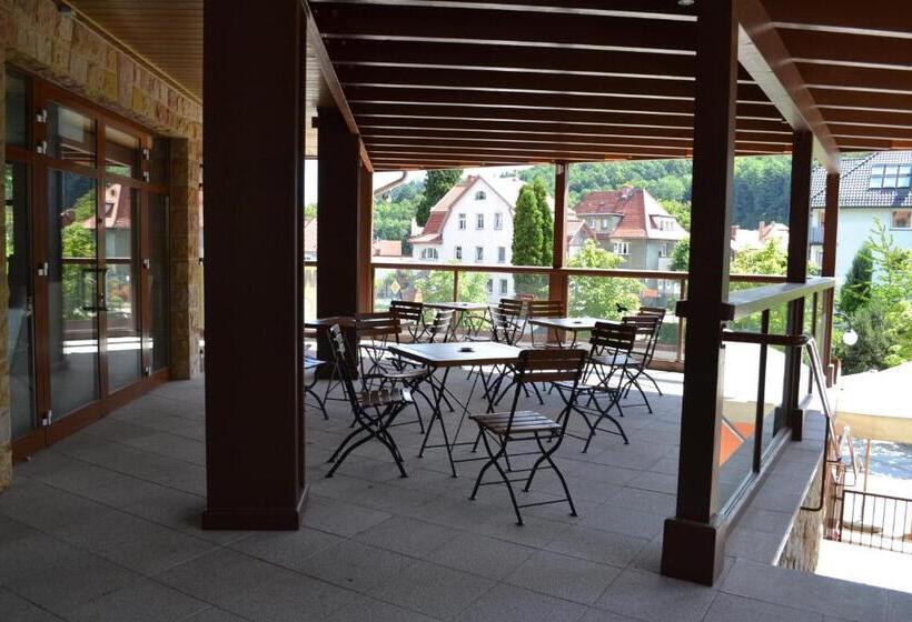 پانسیون Parkowa 3