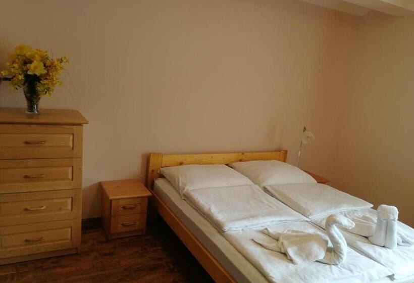 منتجع Willa Helvetia Wellness & Spa