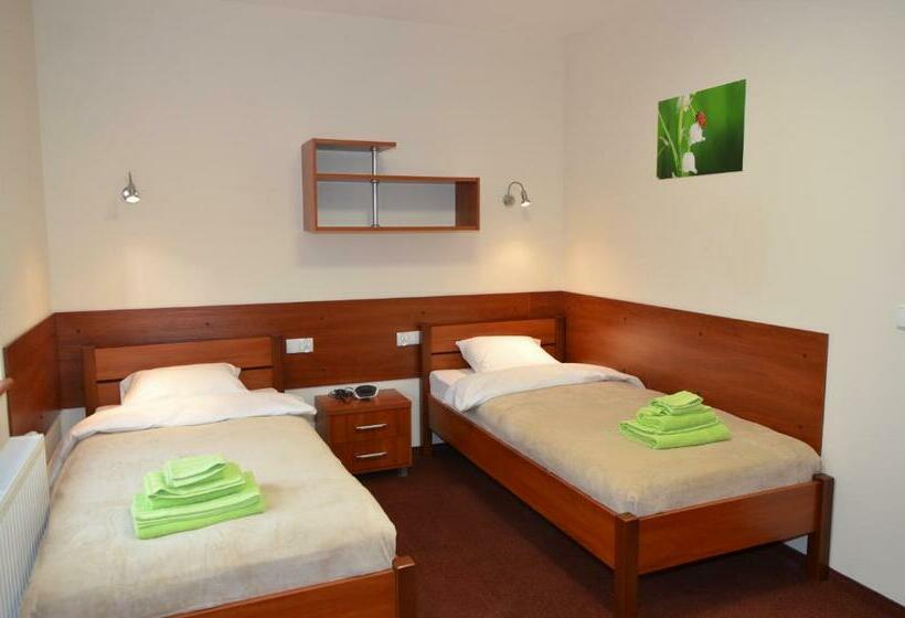 Spokój Restauracja I Motel