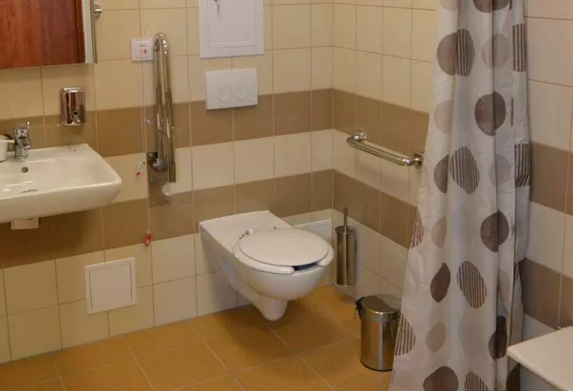 Spokój Restauracja I Motel