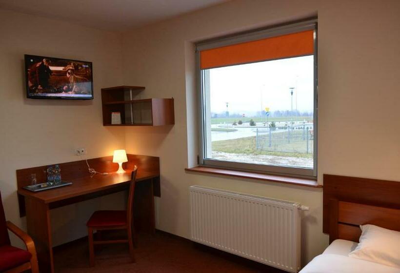 Spokój Restauracja I Motel