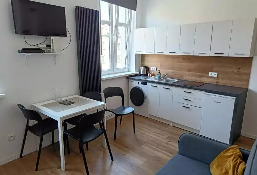 هاستل Blues Rooms