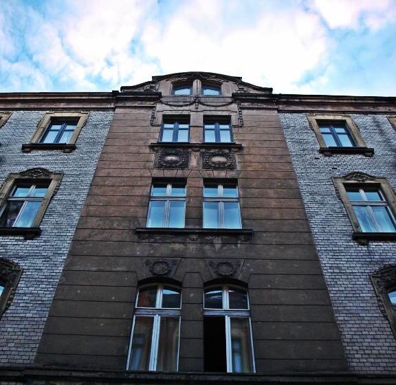 הוסטל Kaktus Guest House