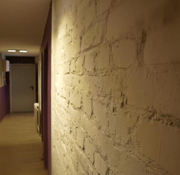 הוסטל Kaktus Guest House