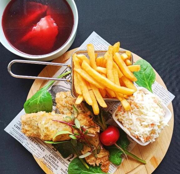 هاستل Route One Restauracja & Pokoje Hotelowe