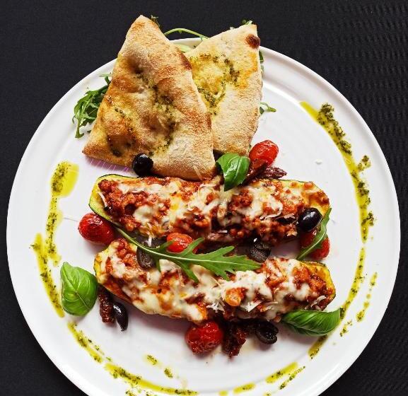 هاستل Route One Restauracja & Pokoje Hotelowe