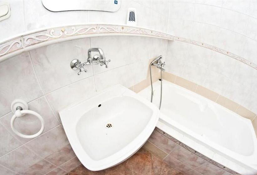 Bed and Breakfast Noclegi Złota Rybka