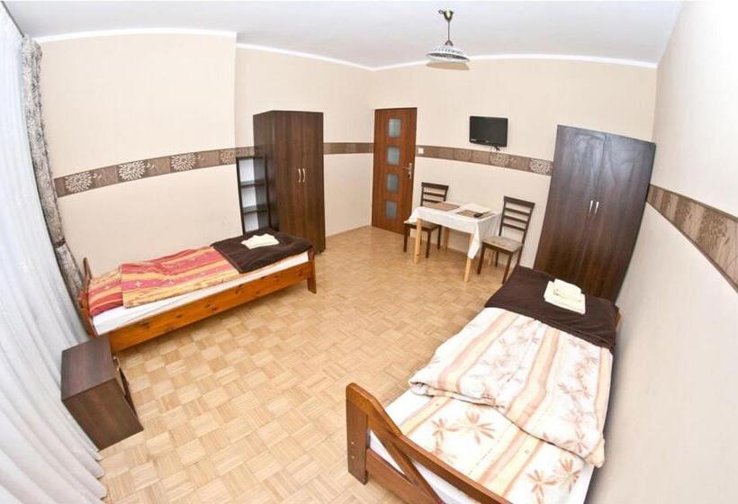 Bed and Breakfast Noclegi Złota Rybka