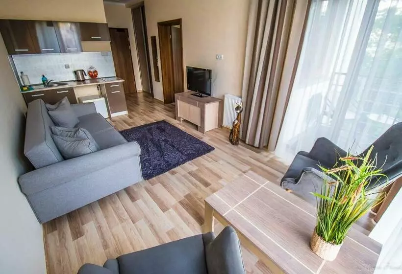 Aamiaismajoitus (B&B) Rezydencja Familia