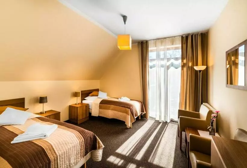 Aamiaismajoitus (B&B) Rezydencja Familia