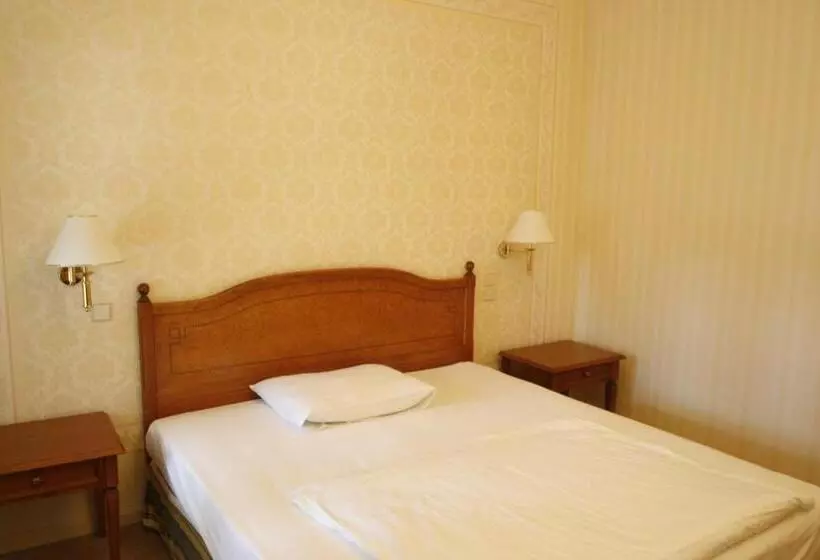 ベッドアンドブレックファースト Rezydencja Willa Park & Restauracja