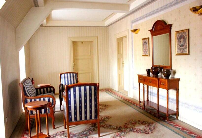 צימר Rezydencja Willa Park & Restauracja