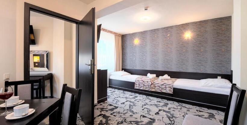 ベッドアンドブレックファースト Villa Solaris