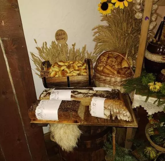 ホテル Karczma Zamojszczyzna