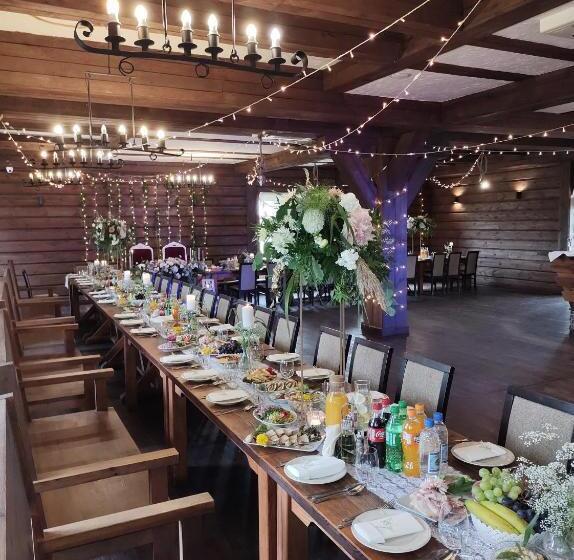 酒店 Karczma Zamojszczyzna