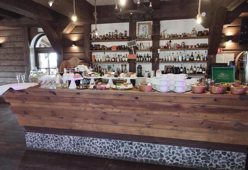 酒店 Karczma Zamojszczyzna