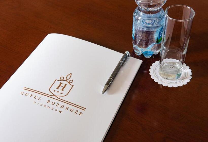 ホテル Rozdroże Nieborów