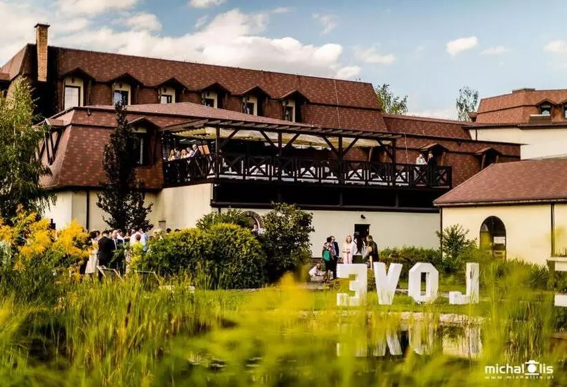 Hotelli Rozdroże Nieborów