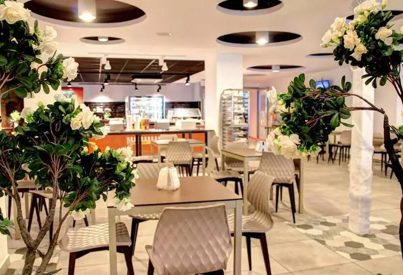 Motelli Auto Port Renice