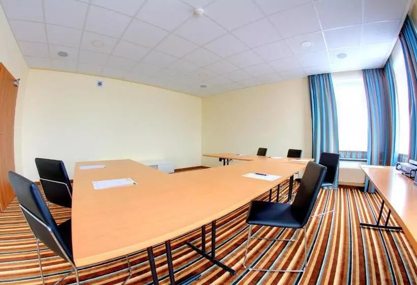 Motelli Auto Port Renice