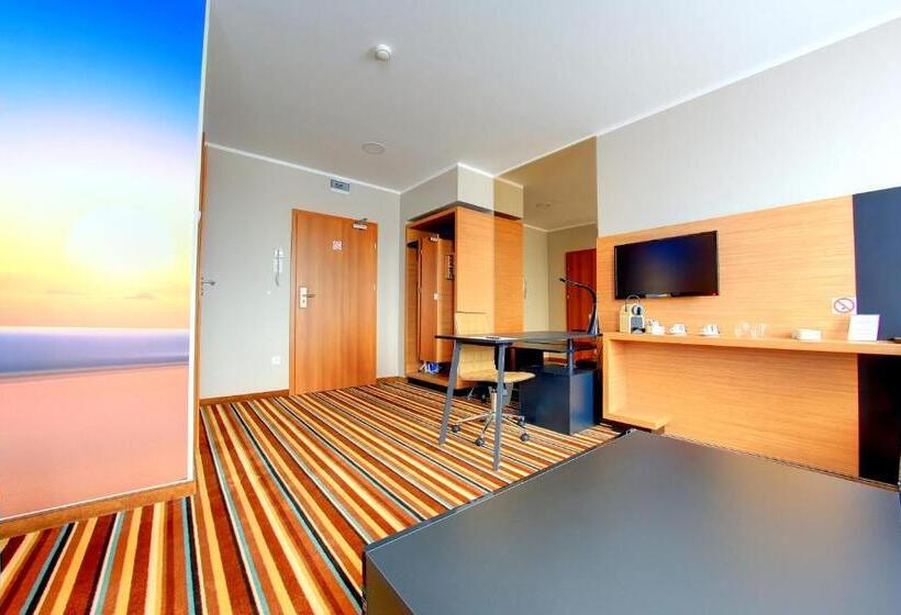 모텔 Auto Port Renice