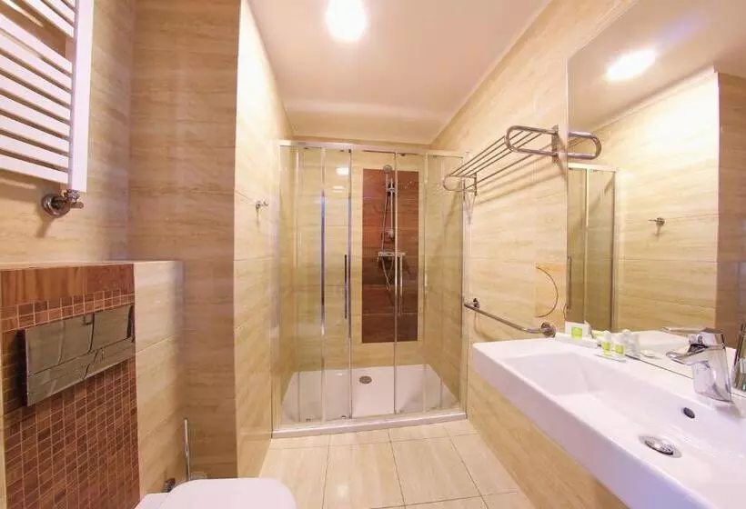 Motelli Auto Port Renice