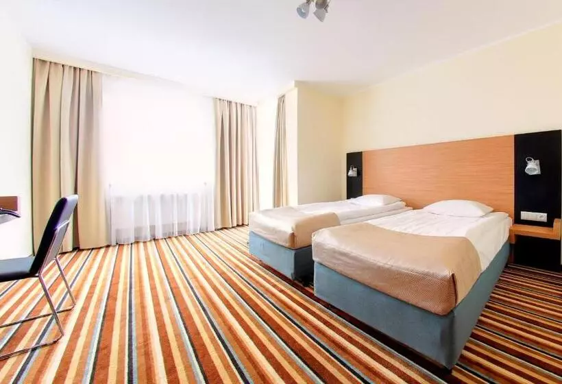 Motelli Auto Port Renice