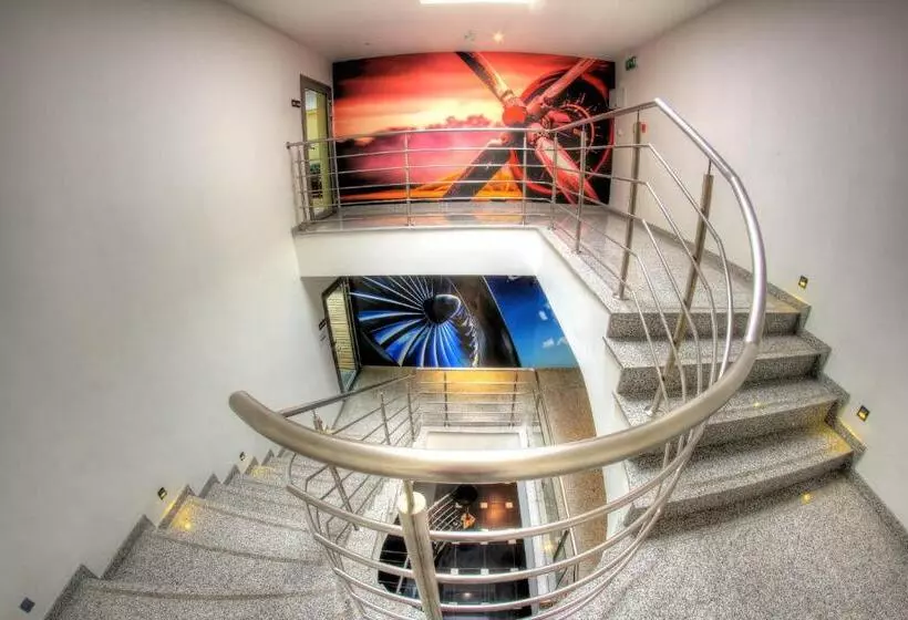 Motelli Auto Port Renice