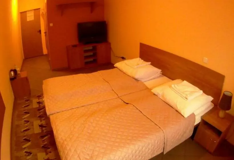 Motelli Zajazd Pod Zamkiem Rytro